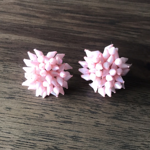 Laura Earrings - Picture 2 of 5